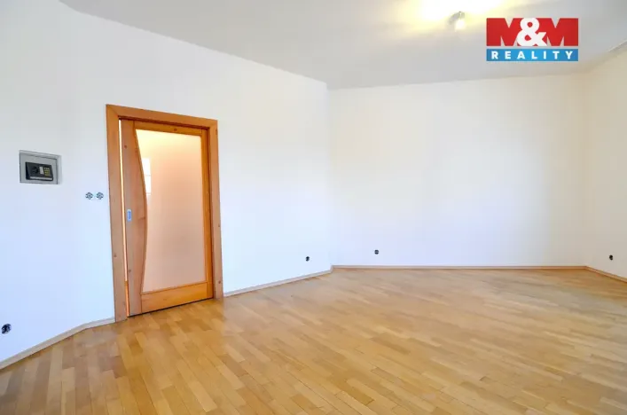Pronájem bytu 4+kk, Praha - Hloubětín, V Novém Hloubětíně, 120 m2