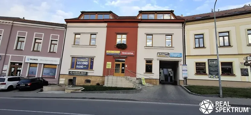 Pronájem obchodního prostoru, Boskovice, Kpt. Jaroše, 42 m2