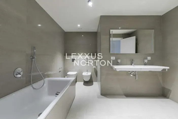 Pronájem bytu 4+kk, Praha - Smíchov, Holečkova, 211 m2