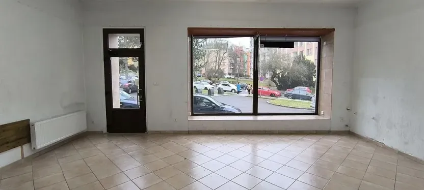 Pronájem obchodního prostoru, Cheb, Svobody, 73 m2