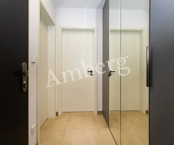 Pronájem bytu 1+kk, Praha - Karlín, Křižíkova, 32 m2