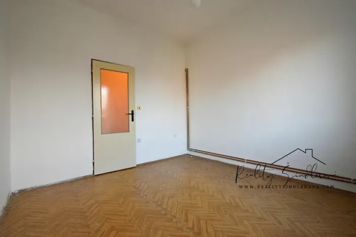 Prodej bytu 3+1, Chropyně, Hrad, 89 m2