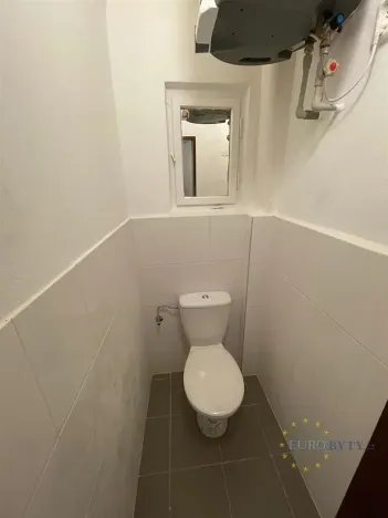 Pronájem bytu 1+kk, Praha - Nusle, Žateckých, 29 m2