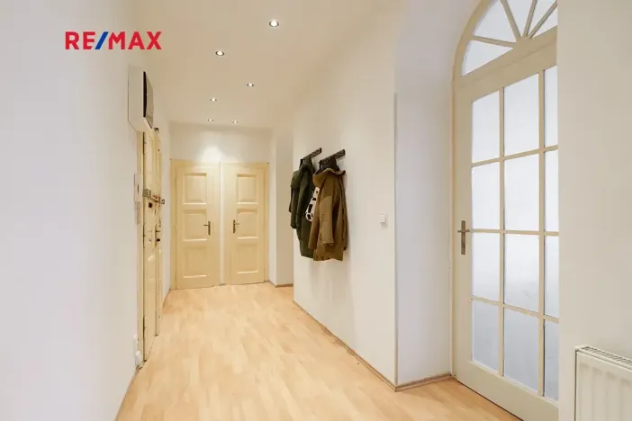 Prodej bytu 3+kk, Praha - Holešovice, Schnirchova, 87 m2