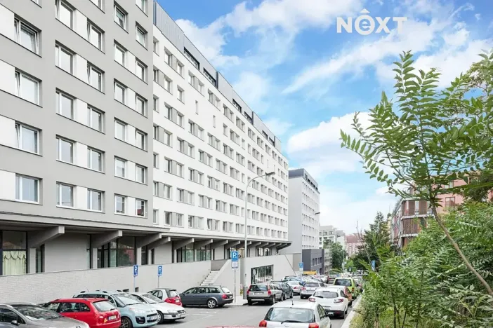 Pronájem bytu 3+kk, Praha, 72 m2