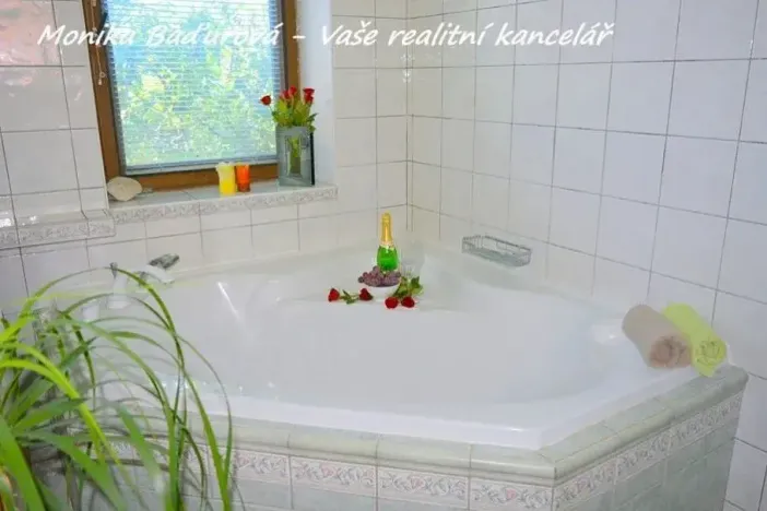 Prodej kanceláře, Fryšták, Souhrady, 788 m2