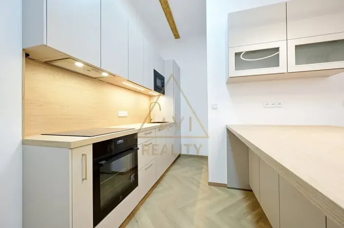 Pronájem bytu 2+kk, Praha - Staré Město, Haštalská, 58 m2