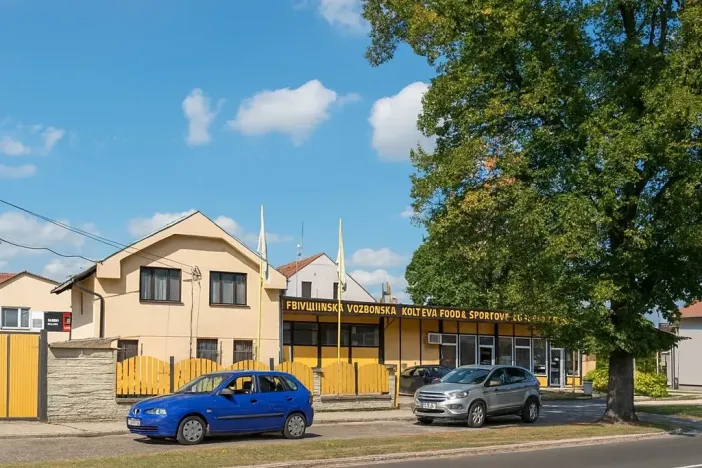 Prodej výrobních prostor, Městec Králové, Palackého, 1826 m2