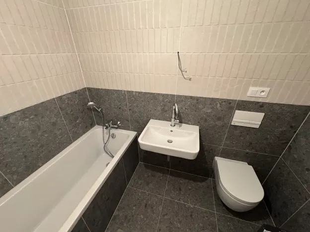 Pronájem bytu 1+kk, Brno, Bratislavská, 38 m2