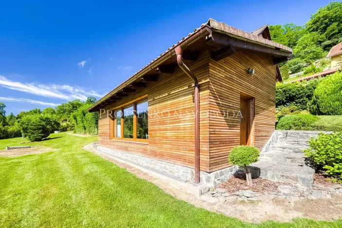 Prodej chalupy, Ledečko, 257 m2