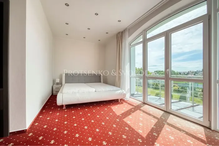 Prodej činžovního domu, Rosovice, 900 m2