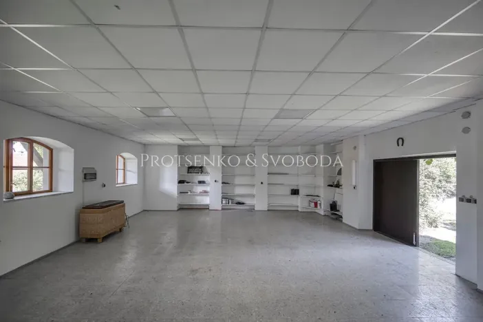 Prodej ubytování, Křižanov, Benešovo náměstí, 530 m2