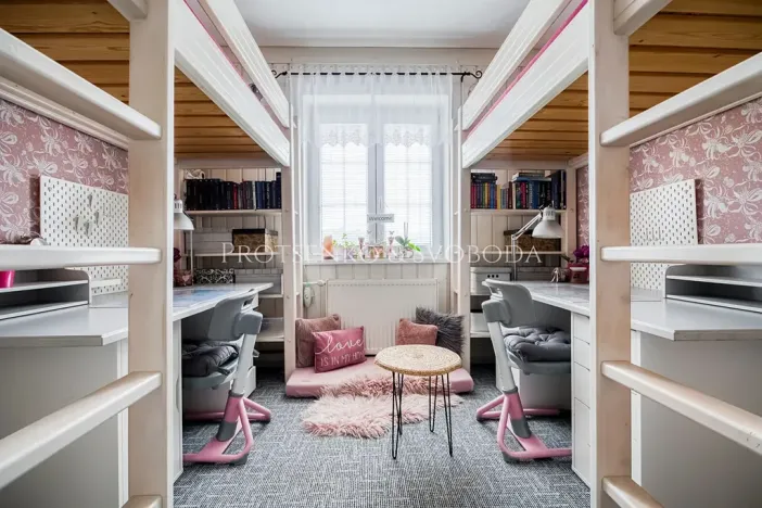 Prodej obchodního prostoru, Suchdol nad Lužnicí, Pražská, 180 m2