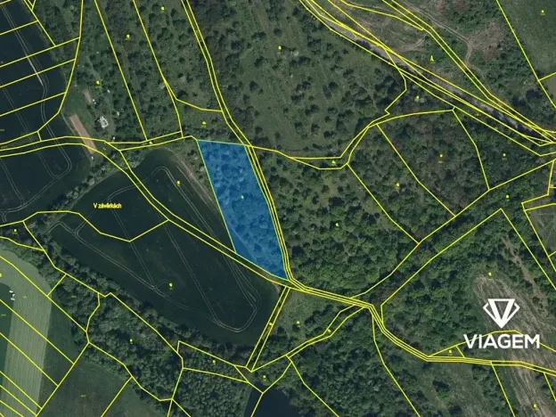 Prodej podílu zahrady, Podhořany u Ronova, 1332 m2