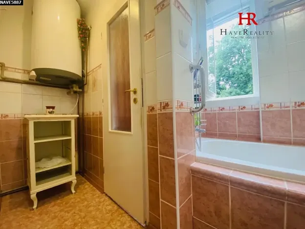 Prodej bytu 2+1, Benešov, Jiráskova, 52 m2