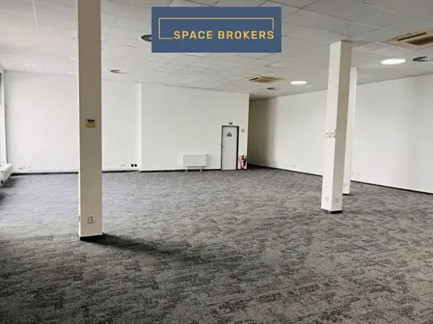 Pronájem kanceláře, Praha, 2228 m2