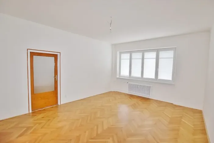 Pronájem bytu 2+1, Brno, Purkyňova, 74 m2