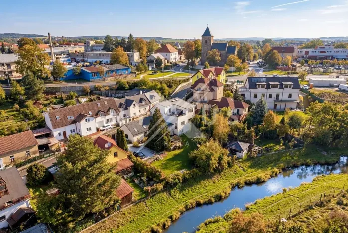 Prodej rodinného domu, Praha - Kyje, Hodějovská, 308 m2