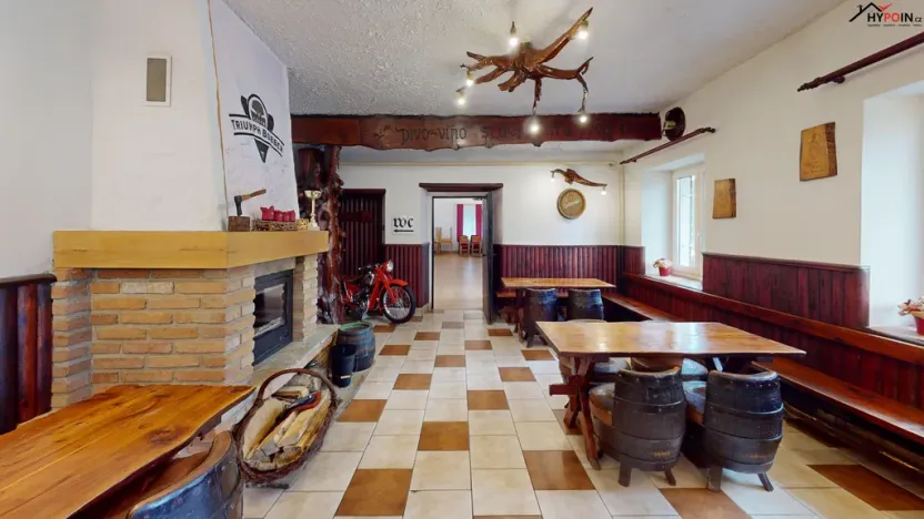 Prodej restaurace, Kvasiny, 550 m2