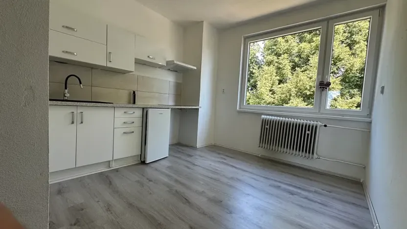 Prodej bytu 3+1, Dešov, 70 m2