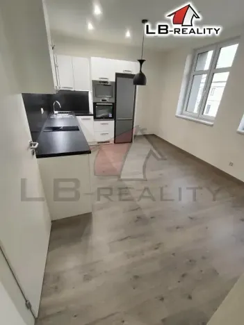 Pronájem bytu 2+kk, Kolín, Politických vězňů, 45 m2