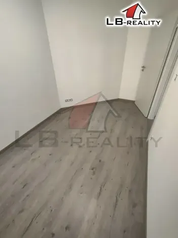 Pronájem bytu 2+kk, Kolín, Politických vězňů, 45 m2