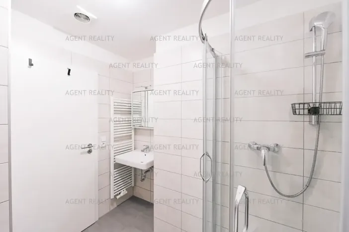 Pronájem bytu 2+kk, Praha - Holešovice, V závětří, 44 m2