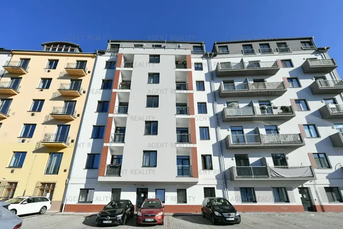 Pronájem bytu 2+kk, Praha - Holešovice, V závětří, 44 m2