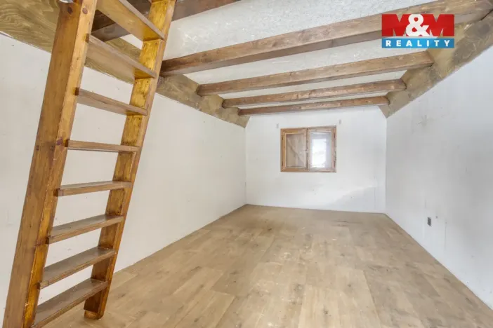 Prodej chaty, Chrást, 17 m2