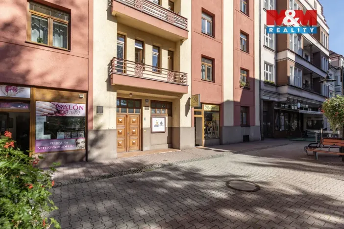 Pronájem bytu 1+1, Český Těšín, Odboje, 49 m2