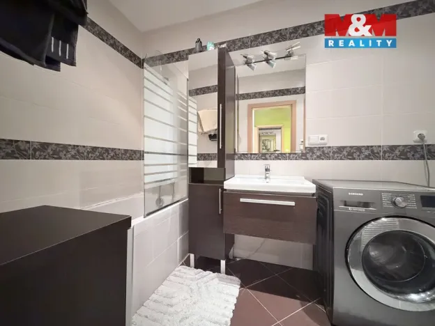 Pronájem bytu 2+kk, Praha - Letňany, Miroslava Hajna, 58 m2