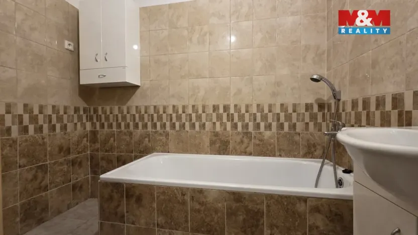 Pronájem bytu 2+1, Ostrava - Poruba, Alžírská, 49 m2