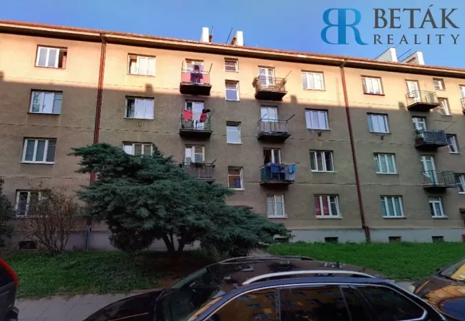 Pronájem bytu 2+1, Přerov, Šrobárova, 57 m2