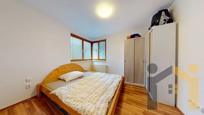 Pronájem bytu 3+kk, Praha - Hostivař, Hornoměcholupská, 84 m2