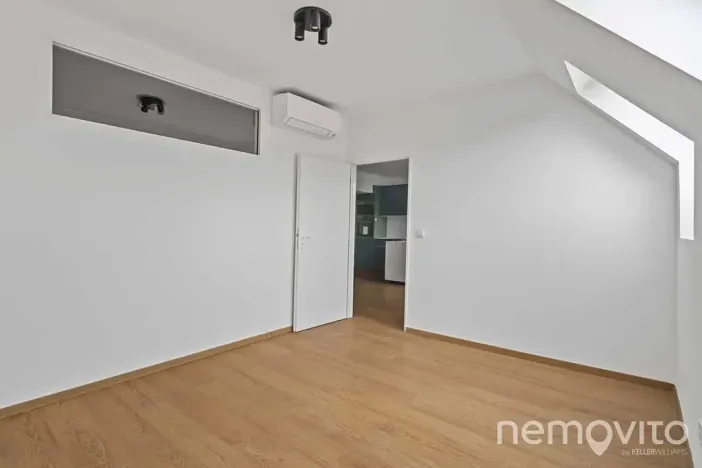 Pronájem bytu 3+kk, Praha - Žižkov, Roháčova, 89 m2