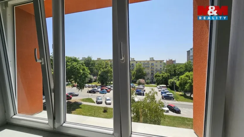 Prodej bytu 2+1, Praha - Hloubětín, Mochovská, 52 m2