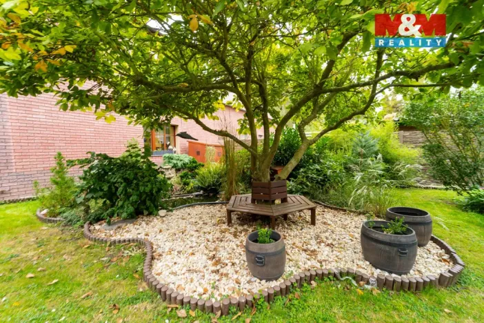 Prodej obchodního prostoru, Bechyně, 340 m2