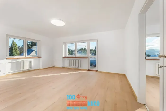 Pronájem bytu 3+1, Hradištko, Četnická, 80 m2