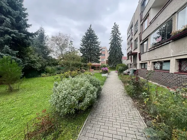 Pronájem bytu 2+kk, Praha - Radotín, V Parníku, 63 m2