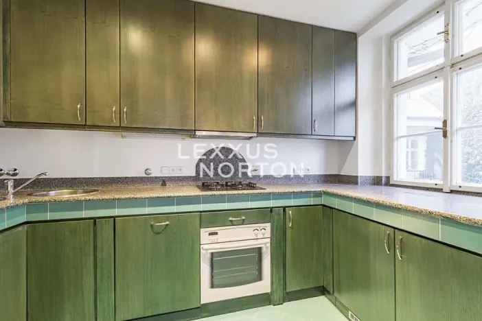 Pronájem bytu 4+1, Praha - Malá Strana, Vlašská, 179 m2