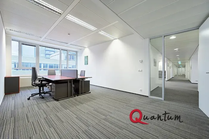 Pronájem kanceláře, Praha - Dejvice, Evropská, 503 m2