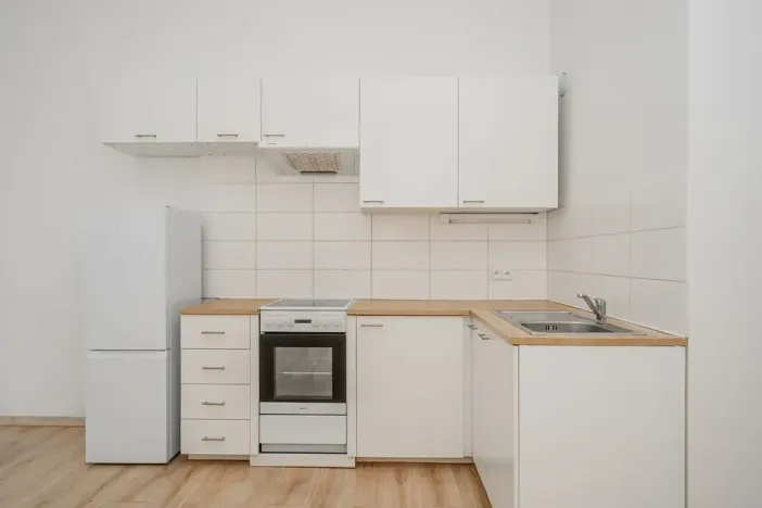 Pronájem bytu 2+kk, Praha - Vinohrady, Korunní, 48 m2