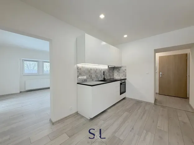 Pronájem bytu 2+1, Ralsko, 60 m2