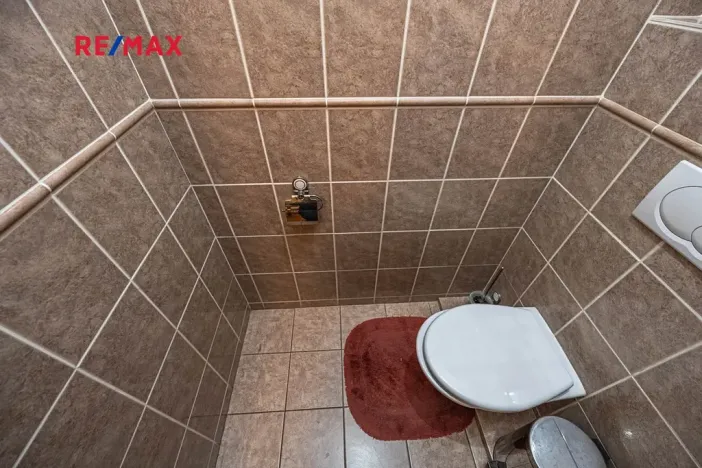 Pronájem rodinného domu, Mirošovice, Senohrabská, 150 m2