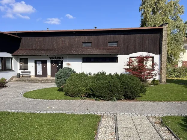 Prodej komerční nemovitosti, Rajnochovice, 3129 m2