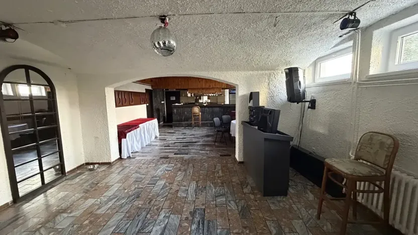 Prodej komerční nemovitosti, Rajnochovice, 3129 m2