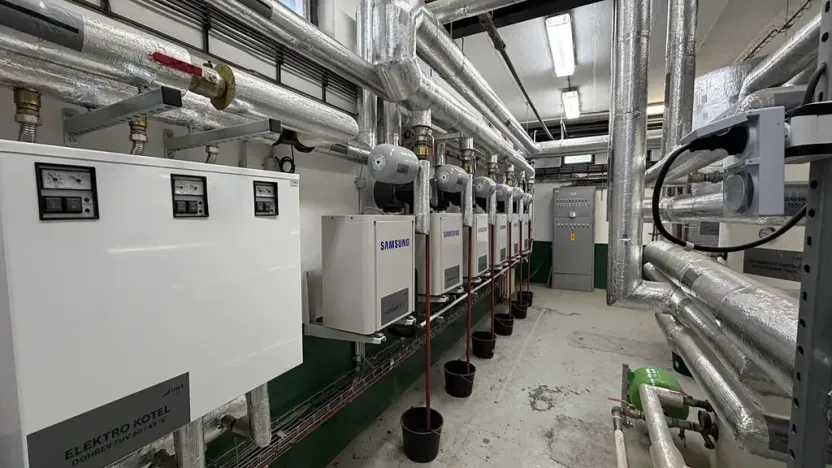 Prodej komerční nemovitosti, Rajnochovice, 3129 m2