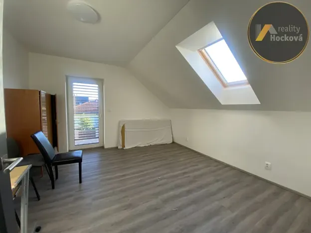 Pronájem rodinného domu, Postřižín, Prostřední, 175 m2