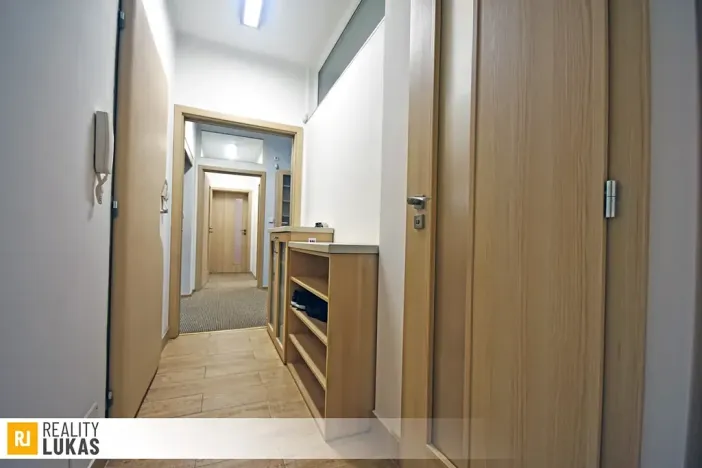 Pronájem bytu 3+kk, Ostrava, U Sportoviště, 90 m2