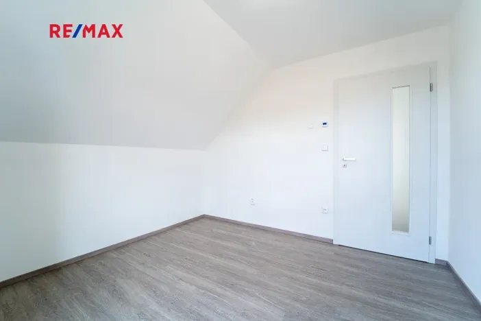 Pronájem rodinného domu, Veltruby, 97 m2